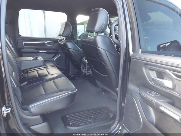 2024 RAM 1500 LARAMIE  4X4 5'7 BOX