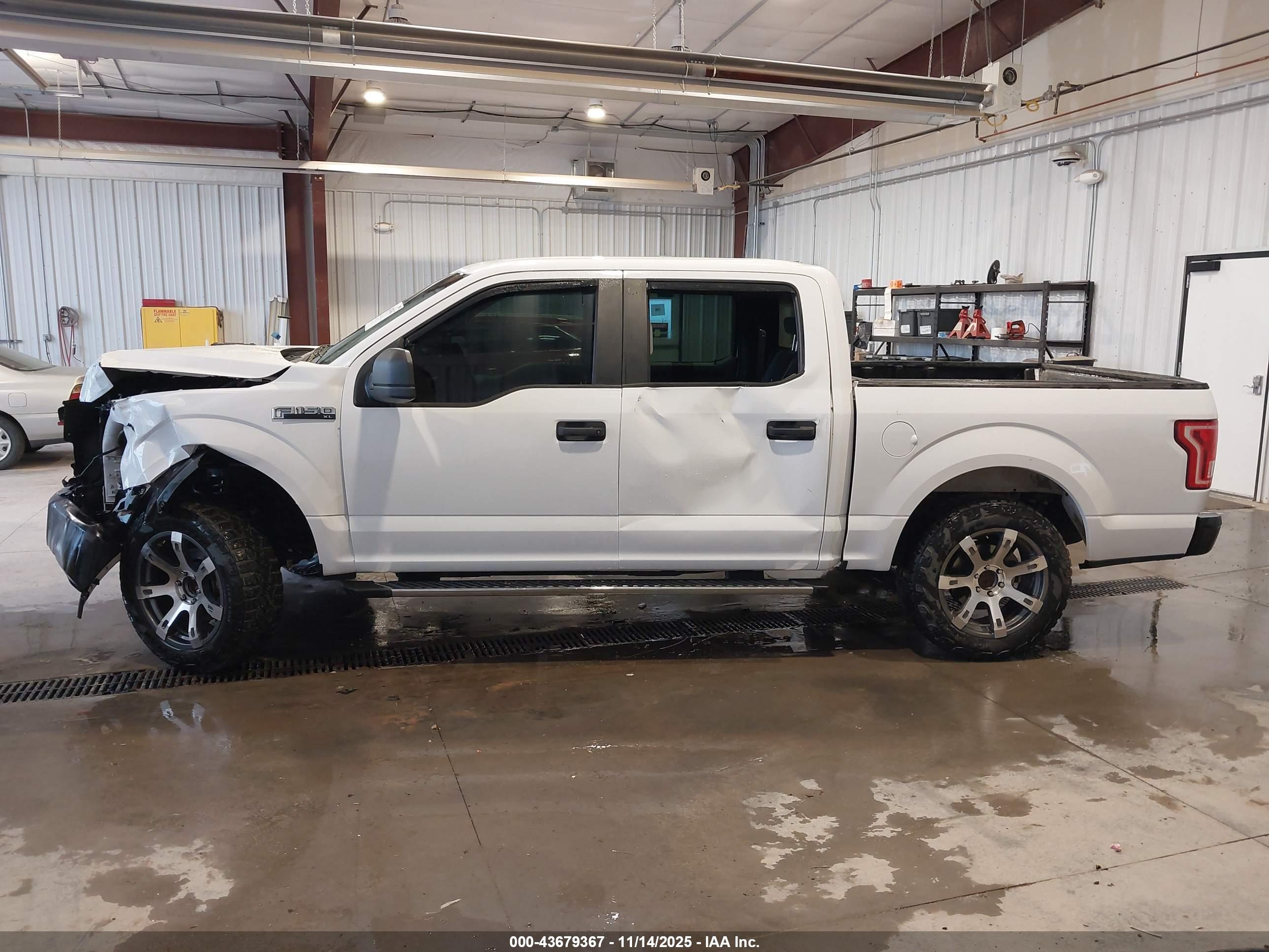 2017 FORD F-150 XL