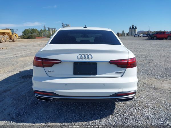 2022 AUDI A4