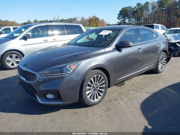 2017 KIA CADENZA PREMIUM