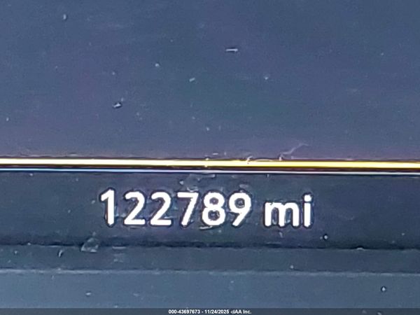 2021 CHEVROLET SILVERADO 1500 4WD  STANDARD BED LT — I118
