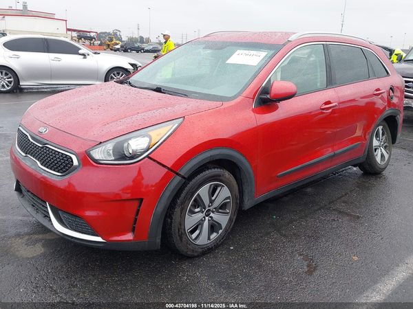 2019 KIA NIRO LX