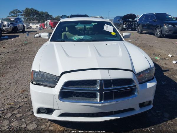 2014 DODGE CHARGER SXT
