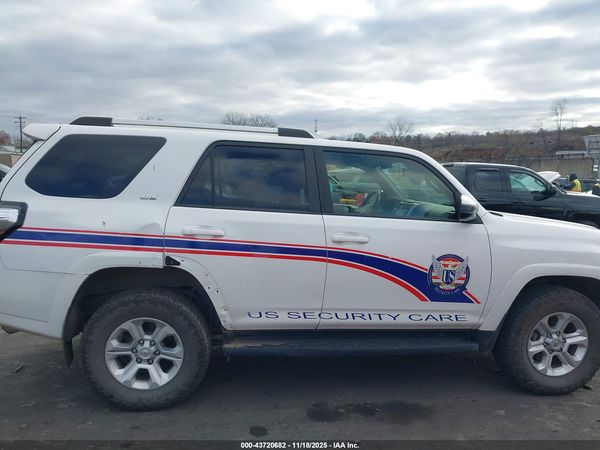 2020 TOYOTA 4RUNNER SR5