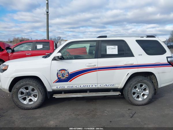2020 TOYOTA 4RUNNER