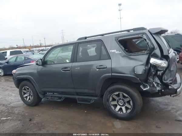 2023 TOYOTA 4RUNNER TRD OFF ROAD PREMIUM