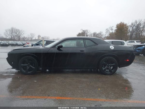 2014 DODGE CHALLENGER SXT PLUS
