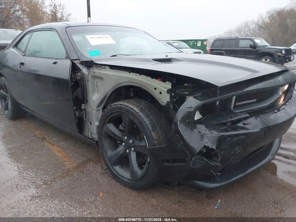 2014 DODGE CHALLENGER SXT PLUS