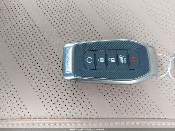 2025 INFINITI QX80 LUXE AWD