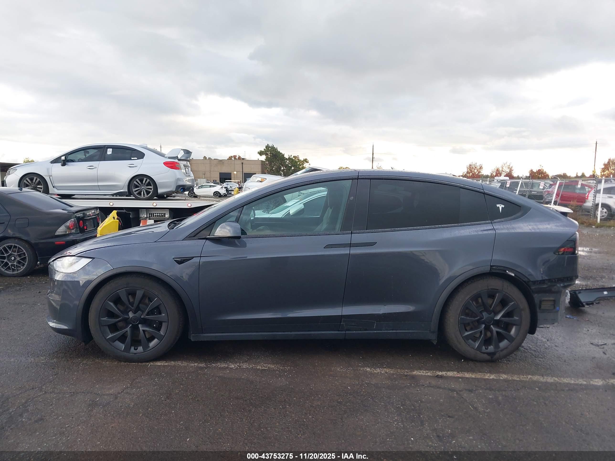 2023 TESLA MODEL X