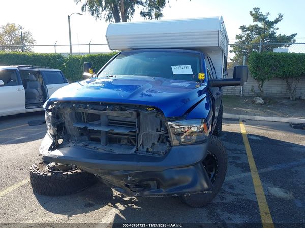 2017 RAM 1500 TRADESMAN  4X4 6'4 BOX