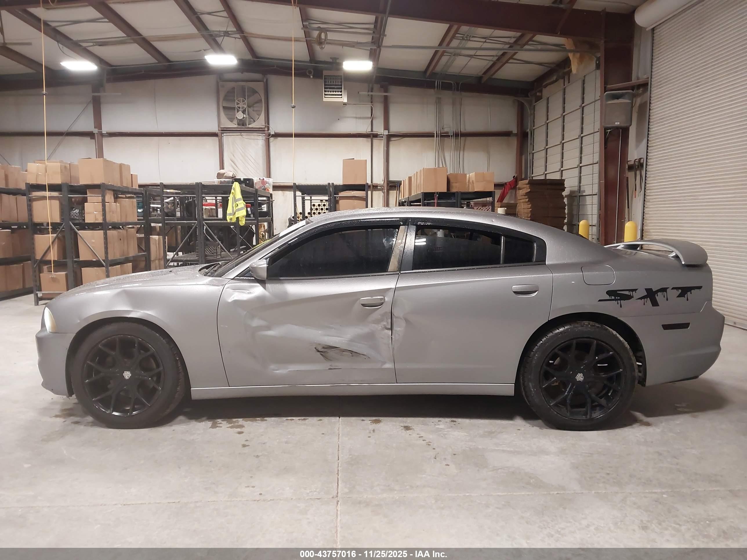 2014 DODGE CHARGER SXT