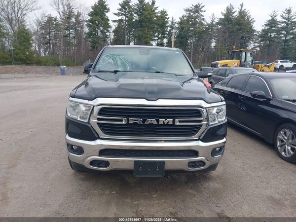 2021 RAM 1500 BIG HORN  4X4 6'4 BOX