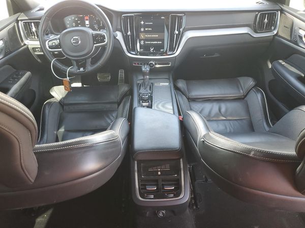 2020 VOLVO S60