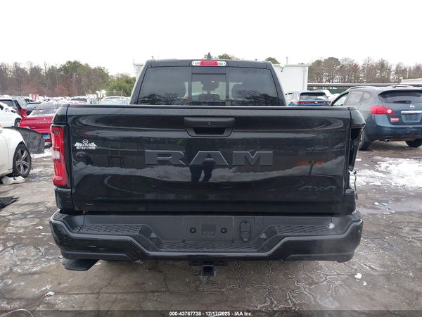 2025 RAM 1500 TRADESMAN  4X4 5'7 BOX