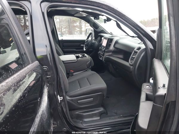 2025 RAM 1500 TRADESMAN  4X4 5'7 BOX
