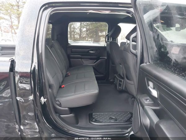 2025 RAM 1500 TRADESMAN  4X4 5'7 BOX