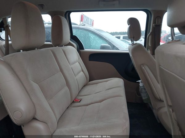 2014 DODGE GRAND CARAVAN AMERICAN VALUE PKG — I8