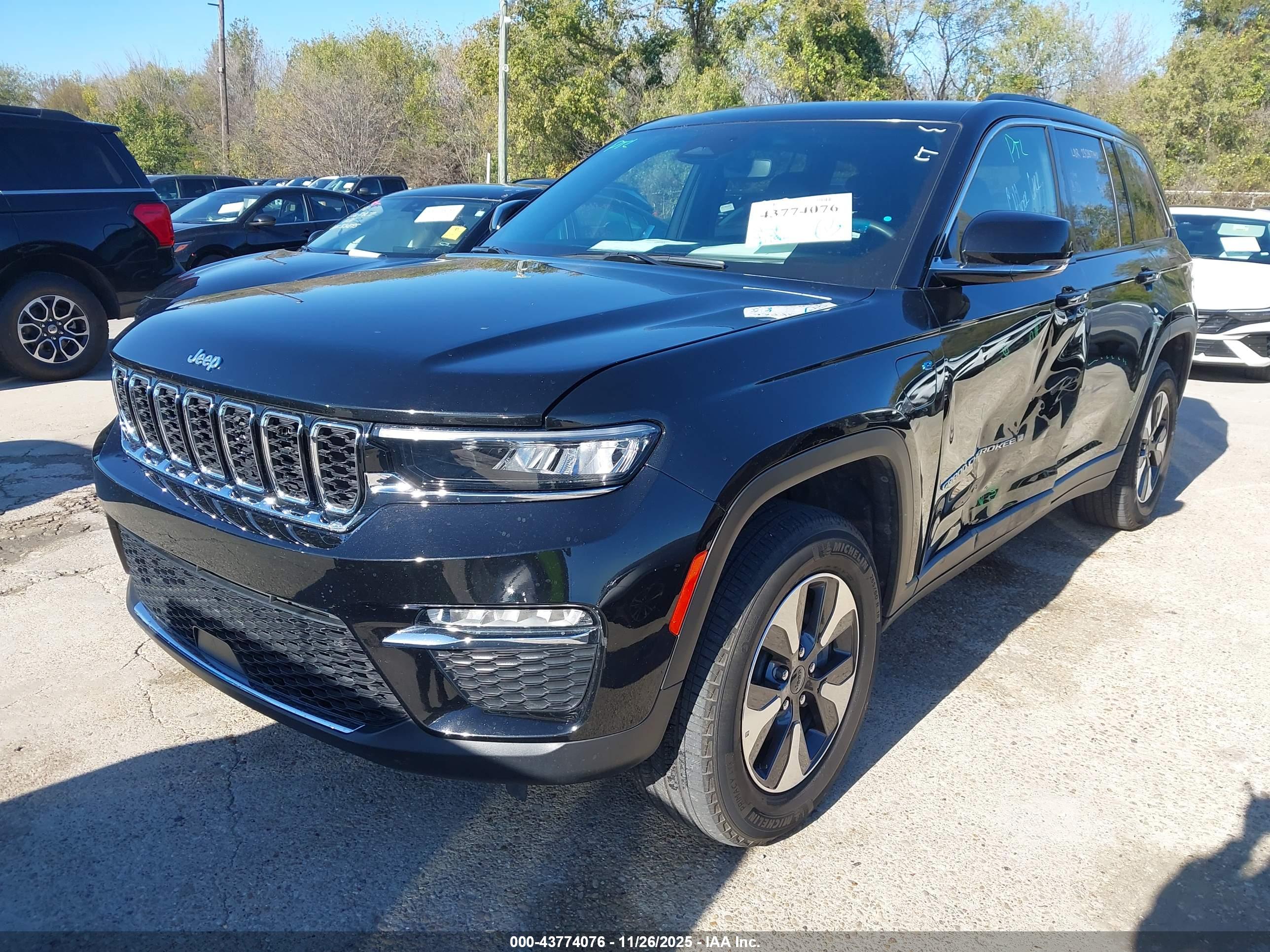 2024 JEEP GRAND CHEROKEE 4XE Limited 4XE — I2