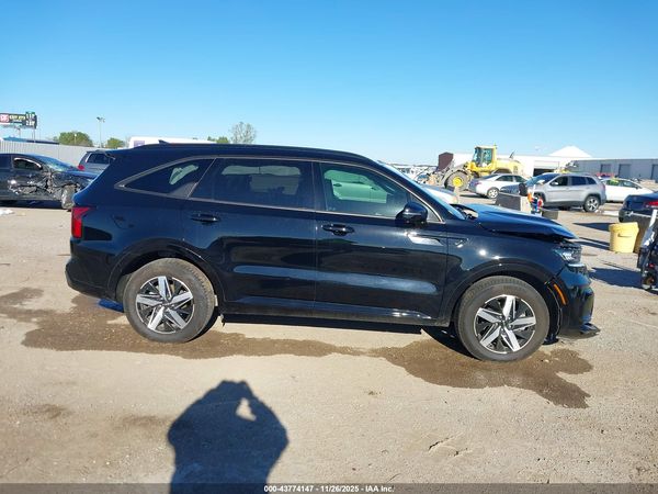 2023 KIA SORENTO S