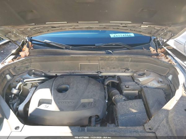 2019 VOLVO XC90 T5 MOMENTUM