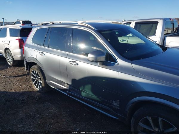 2019 VOLVO XC90 T5 MOMENTUM