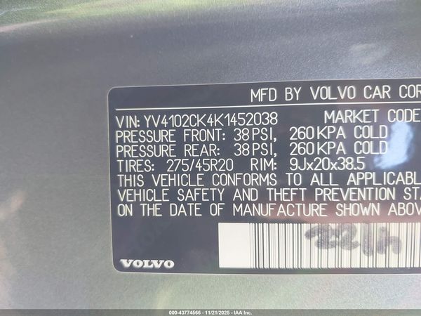 2019 VOLVO XC90 T5 MOMENTUM
