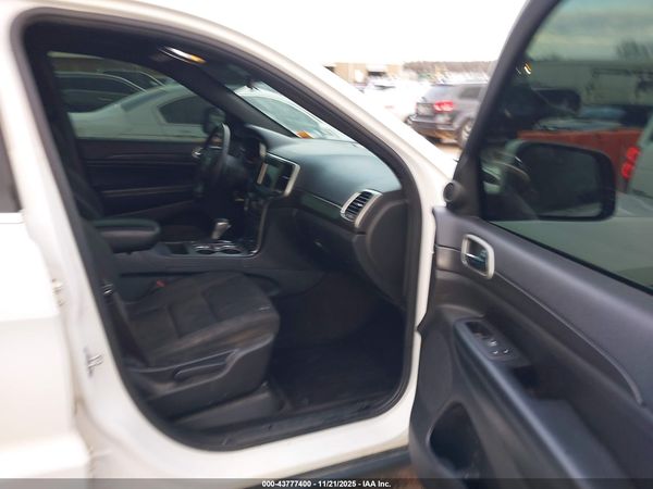 2018 JEEP GRAND CHEROKEE LAREDO E 4X2
