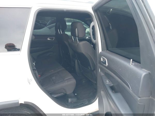 2018 JEEP GRAND CHEROKEE LAREDO E 4X2