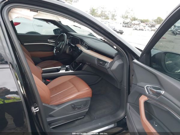 2024 AUDI Q8 E-TRON PREMIUM QUATTRO