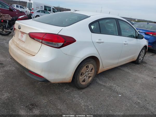 2017 KIA FORTE LX
