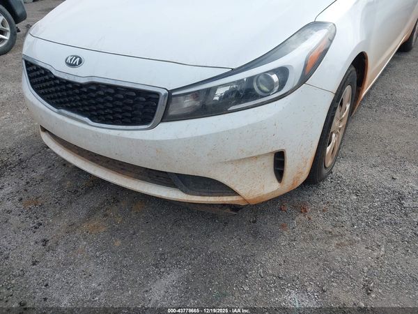 2017 KIA FORTE LX