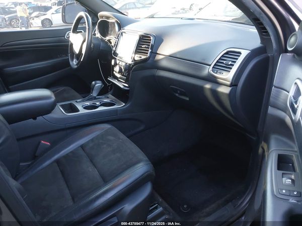 2019 JEEP GRAND CHEROKEE ALTITUDE 4X2