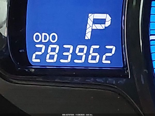 2014 TOYOTA SIENNA LIMITED 7 PASSENGER