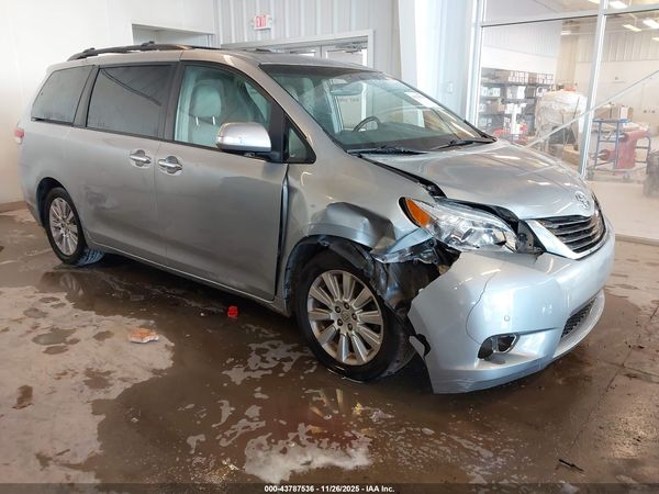 2014 TOYOTA SIENNA LIMITED 7 PASSENGER
