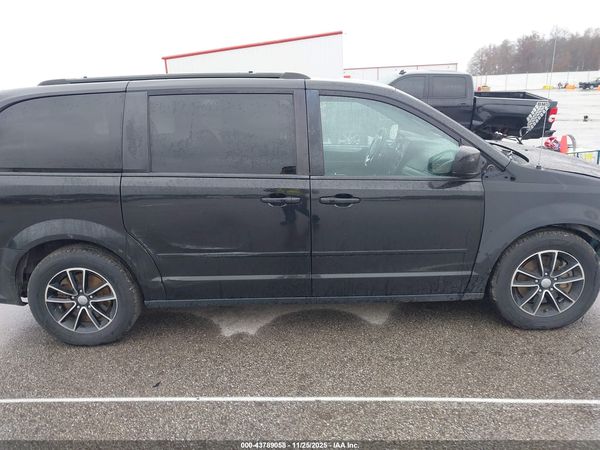 2017 DODGE GRAND CARAVAN GT