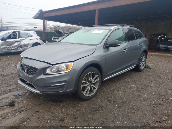 2017 VOLVO V60 CROSS COUNTRY T5