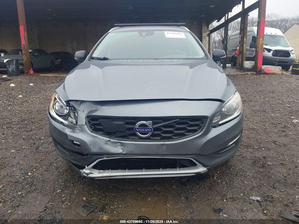 2017 VOLVO V60 CROSS COUNTRY T5