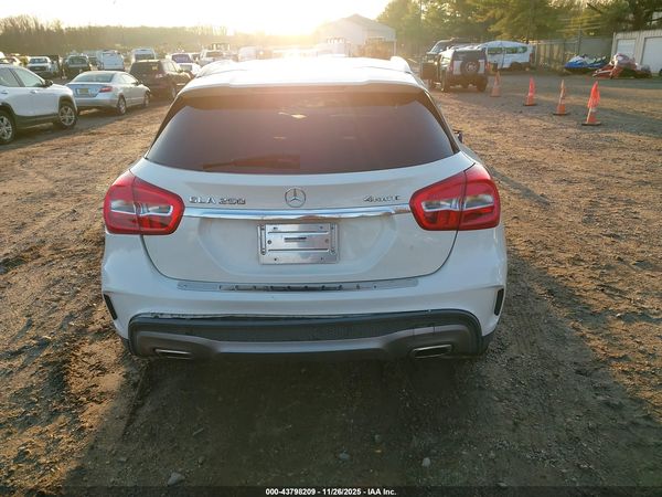 2015 MERCEDES-BENZ GLA 250 GLA250 4-MATIC