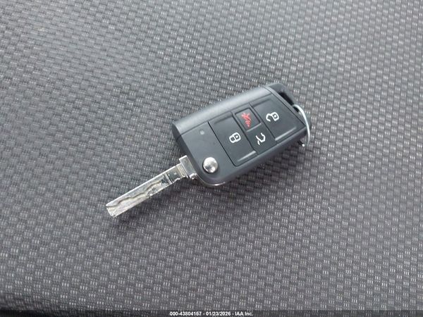 2019 VOLKSWAGEN JETTA — I11