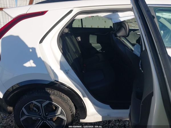 2024 KIA NIRO EX TOURING