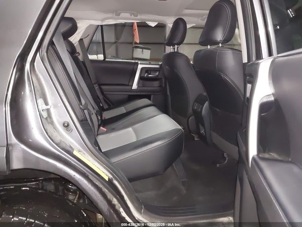 2023 TOYOTA 4RUNNER SR5 PREMIUM