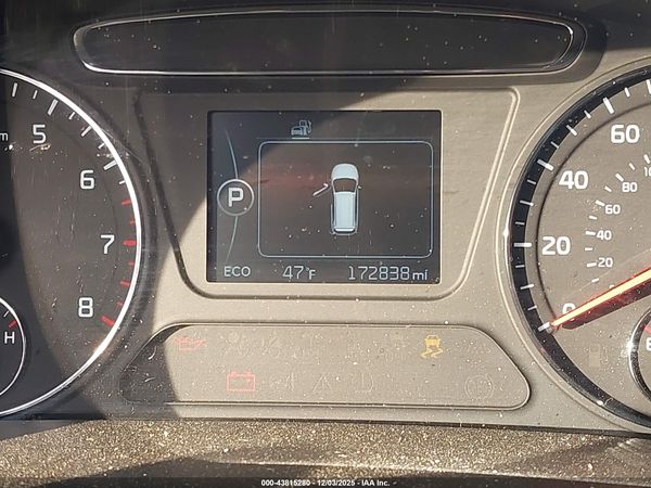 2016 KIA SORENTO 2.4L LX