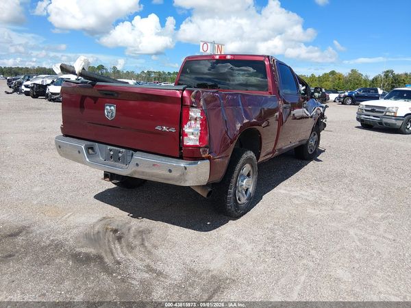 2017 RAM 2500 TRADESMAN  4X4 6'4 BOX