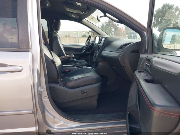 2016 DODGE GRAND CARAVAN R/T