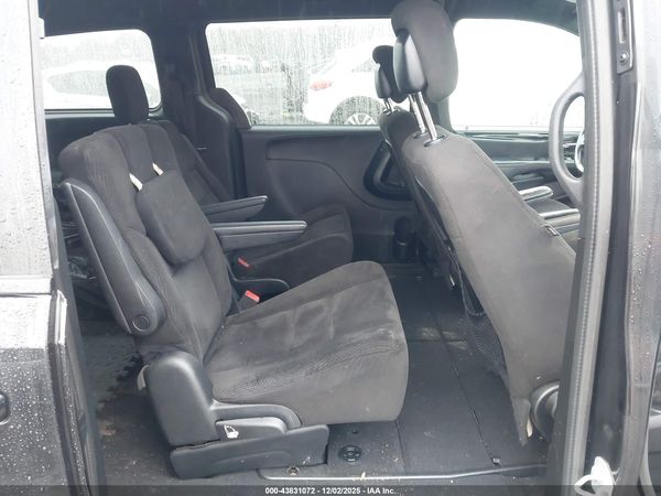 2014 DODGE GRAND CARAVAN SE 30TH ANNIVERSARY — I8