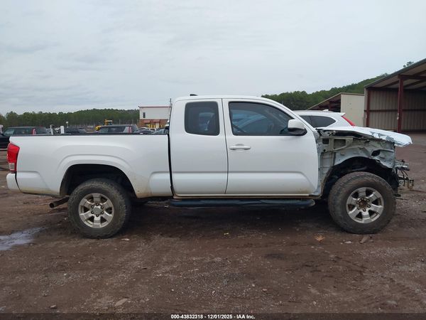 2017 TOYOTA TACOMA SR