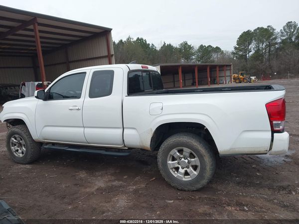 2017 TOYOTA TACOMA SR