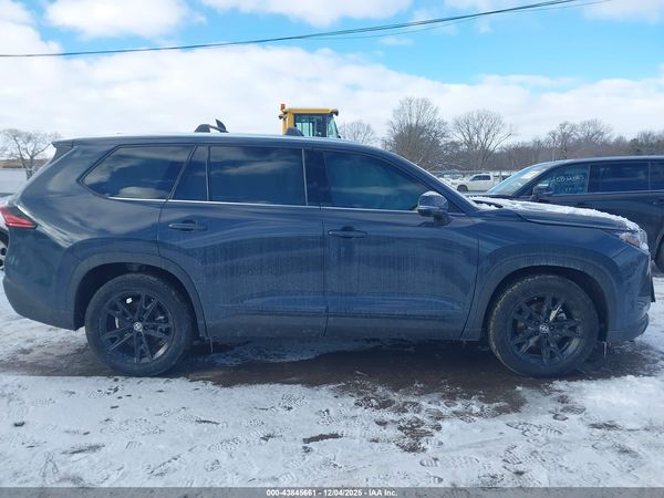 2025 TOYOTA GRAND HIGHLANDER PLATINUM