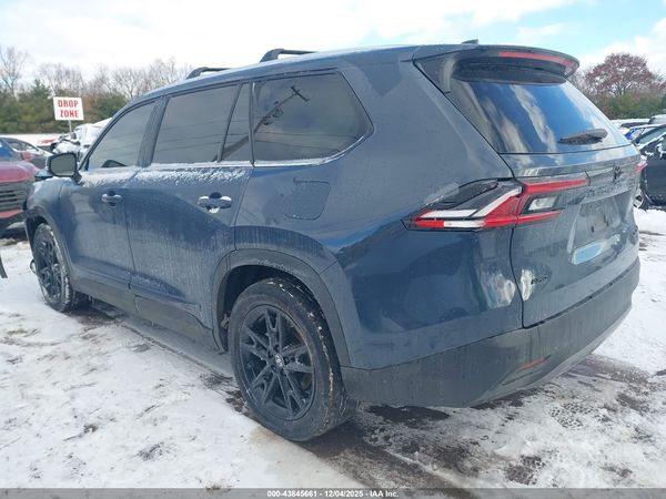 2025 TOYOTA GRAND HIGHLANDER PLATINUM